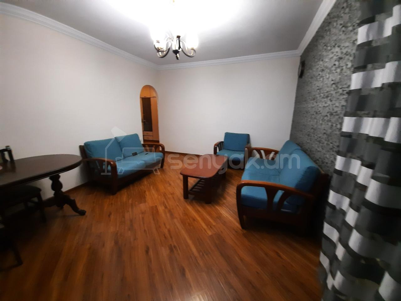 3 Սենյականոց Բնակարան, 82քմ, 9/16 հարկ, Նորմալ Վիճակում