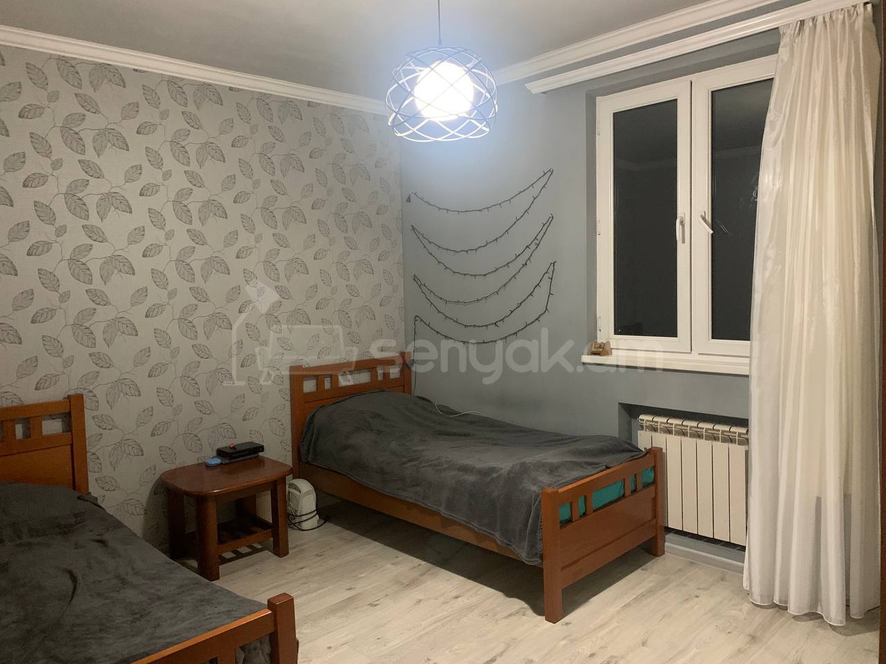 3 Սենյականոց Բնակարան, 82քմ, 9/16 հարկ, Նորմալ Վիճակում