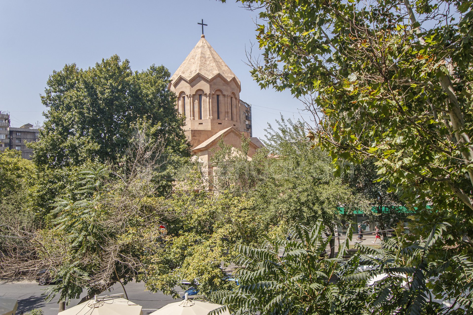 2 Սենյականոց Բնակարան Քարե Շենքում, 40քմ, 2/5 հարկ, Կապիտալ Վերանորոգված, Կահավորված, Արևկող