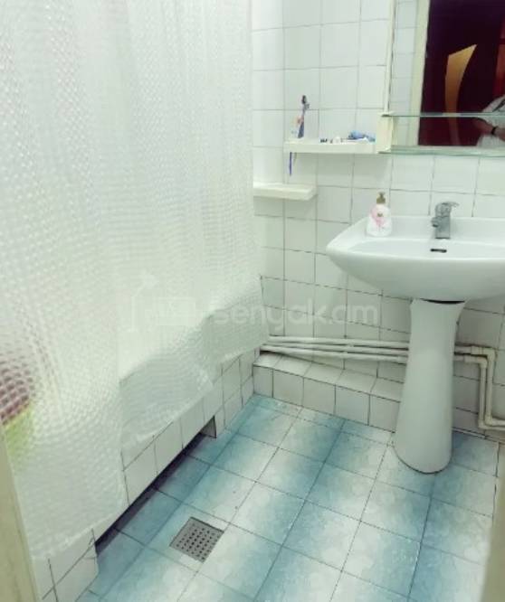 3 Սենյականոց Բնակարան, 80քմ, 2/9 հարկ, Նորմալ Վիճակում, Կահավորված, Արևկող