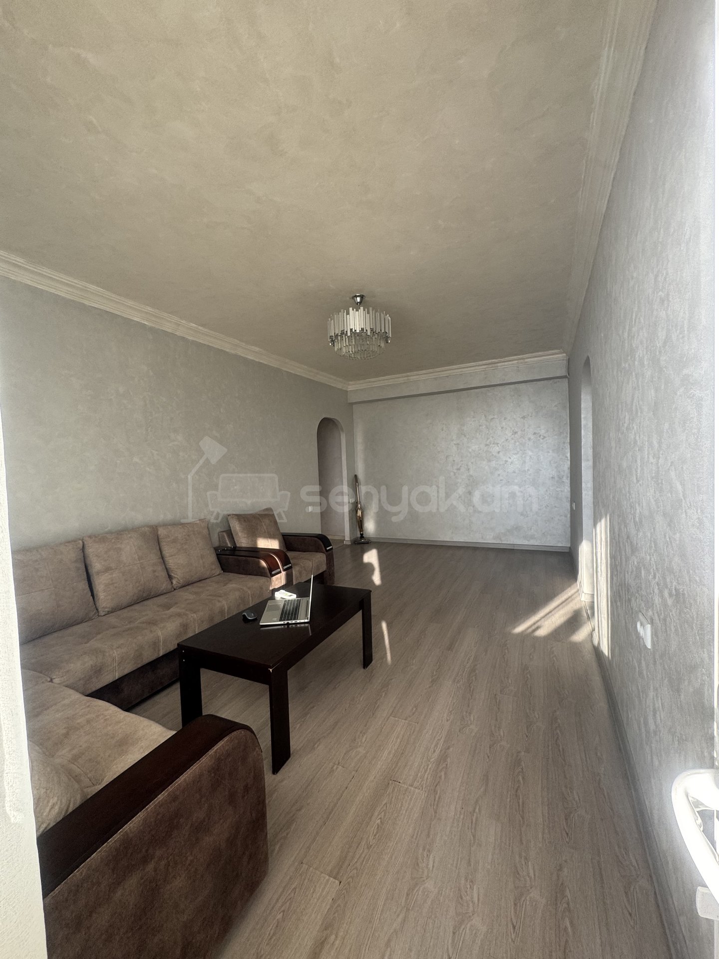 3 Սենյականոց Բնակարան, 85քմ, 10/12 հարկ, Կոսմետիկ Վերանորոգված