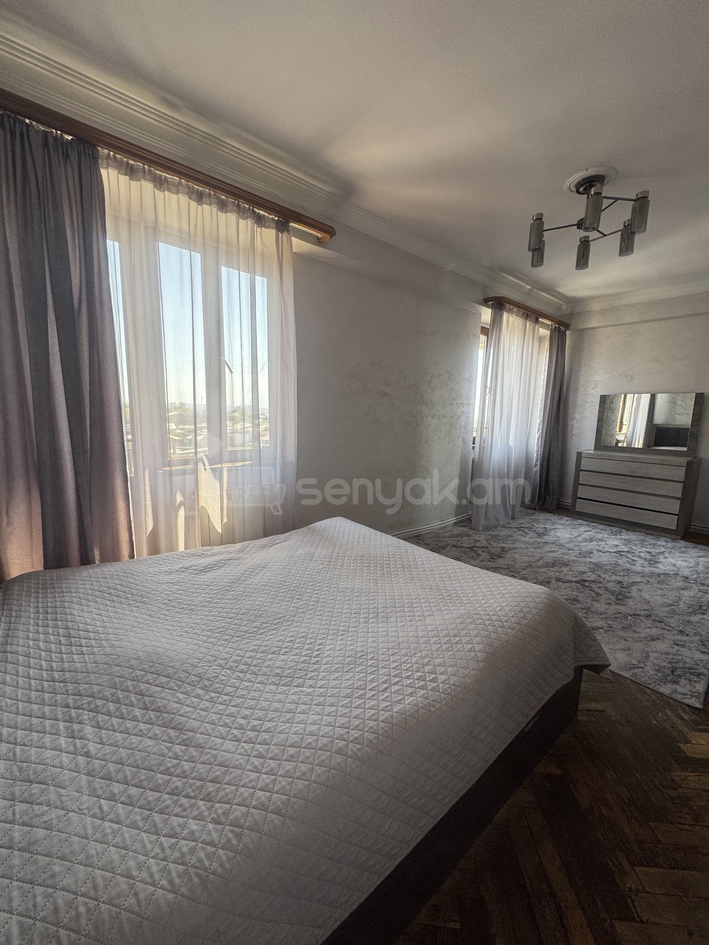 3 Սենյականոց Բնակարան, 85քմ, 10/12 հարկ, Կոսմետիկ Վերանորոգված