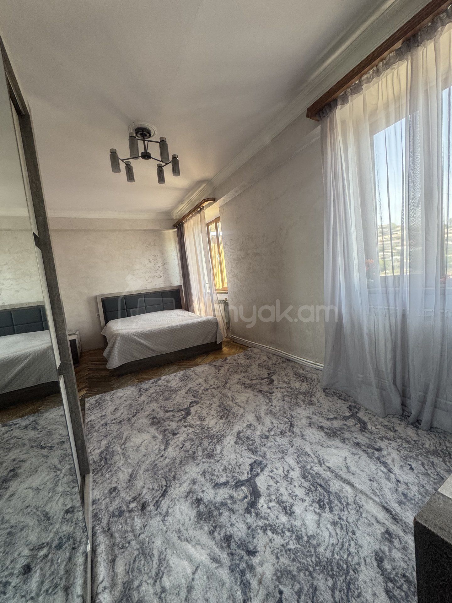 3 Սենյականոց Բնակարան, 85քմ, 10/12 հարկ, Կոսմետիկ Վերանորոգված