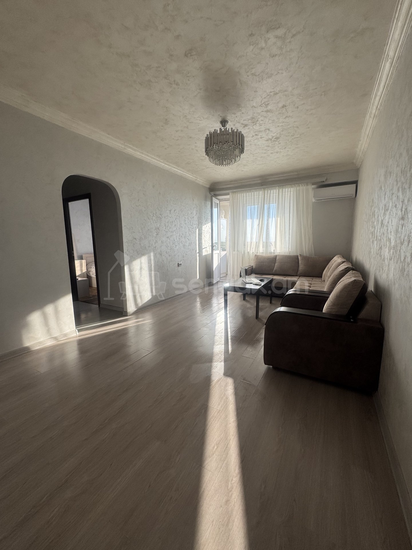 3 Սենյականոց Բնակարան, 85քմ, 10/12 հարկ, Կոսմետիկ Վերանորոգված