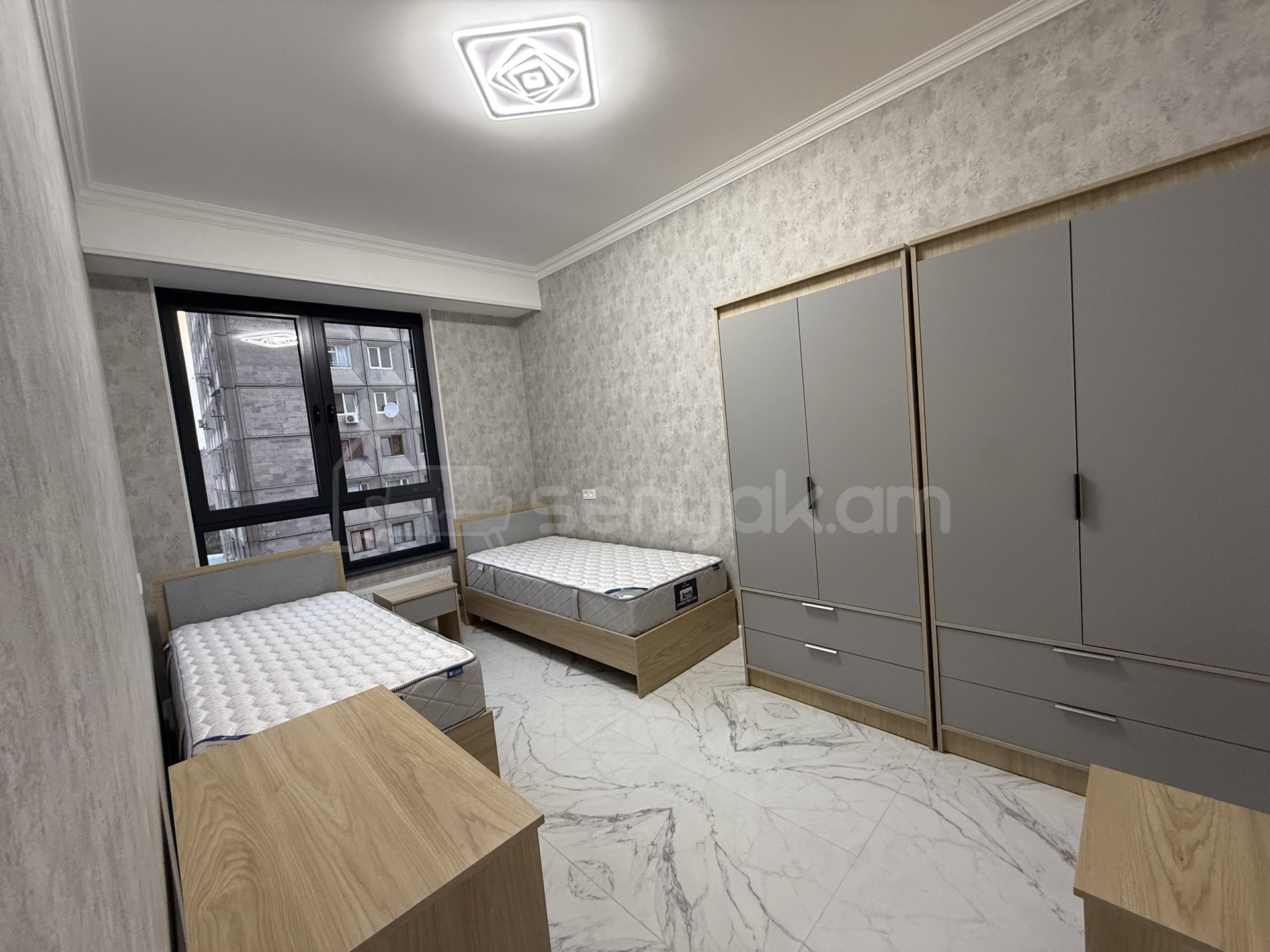 3 Սենյականոց Բնակարան Նորակառույցում, 90քմ, 4/18 հարկ, Դիզայներական Վերանորոգված, Կահավորված, Արևկող