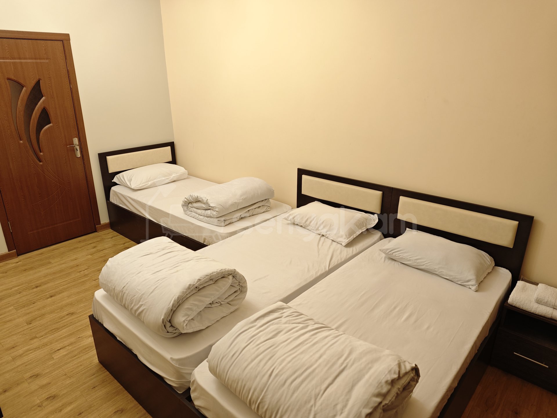 5 Սենյականոց Շքեղ Առանձնատուն, 350քմ, Լողավազանով