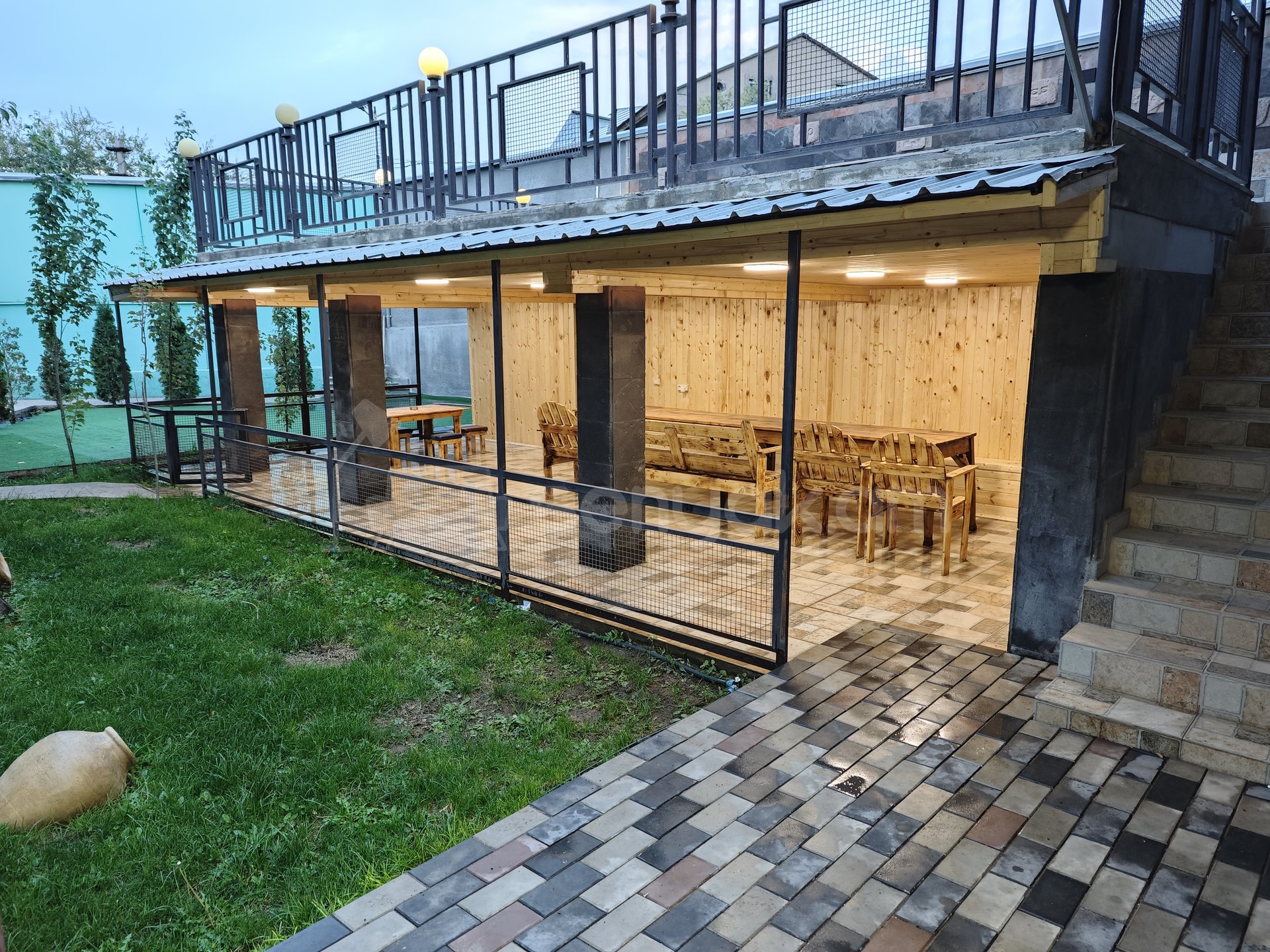 5 Սենյականոց Շքեղ Առանձնատուն, 350քմ, Լողավազանով