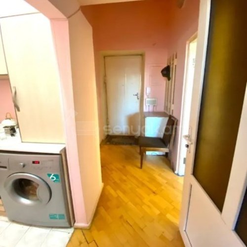 2 Սենյականոց Բնակարան Քարե Շենքում, 44քմ, 4/4 հարկ, Կապիտալ Վերանորոգված, Կահավորված, Արևկող