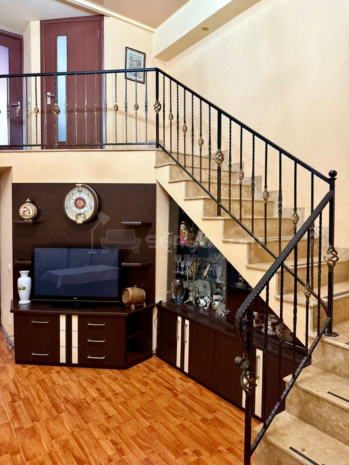 4 Սենյականոց Բնակարան, 105քմ, 2/4 հարկ, Կապիտալ Վերանորոգված