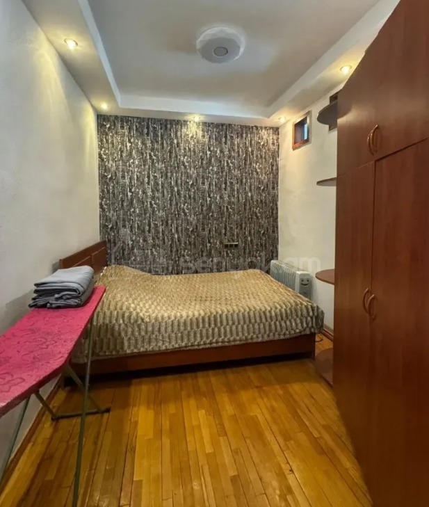 2 Սենյականոց Բնակարան, 40քմ, 2/12 հարկ, Կապիտալ Վերանորոգված