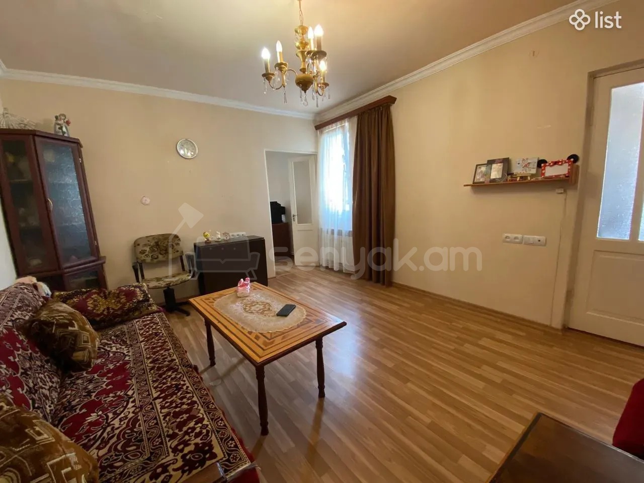 2 Սենյականոց Բնակարան Քարե Շենքում, 52քմ, 1/1 հարկ, Նորմալ Վիճակում, Կահավորված