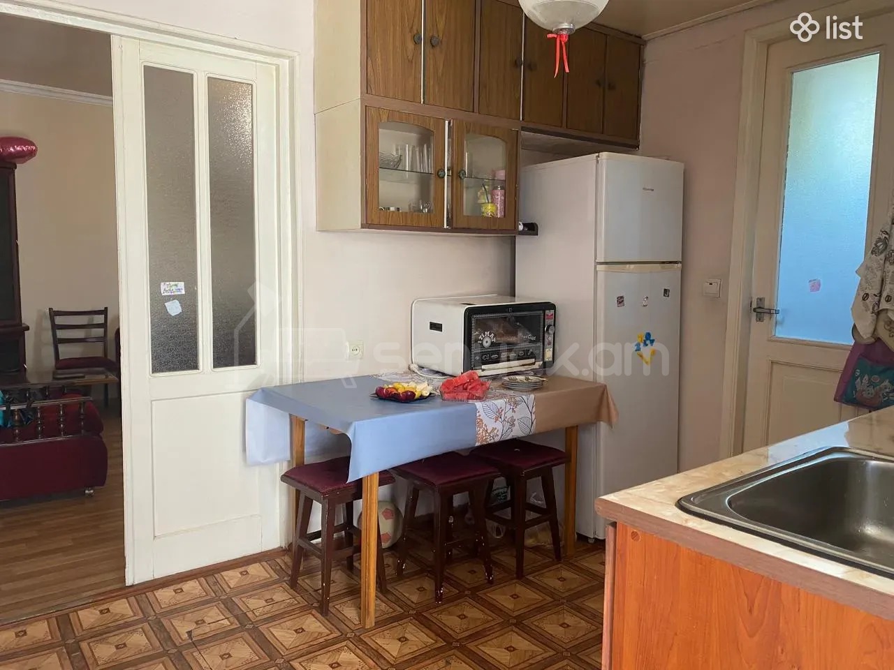 2 Սենյականոց Բնակարան Քարե Շենքում, 52քմ, 1/1 հարկ, Նորմալ Վիճակում, Կահավորված