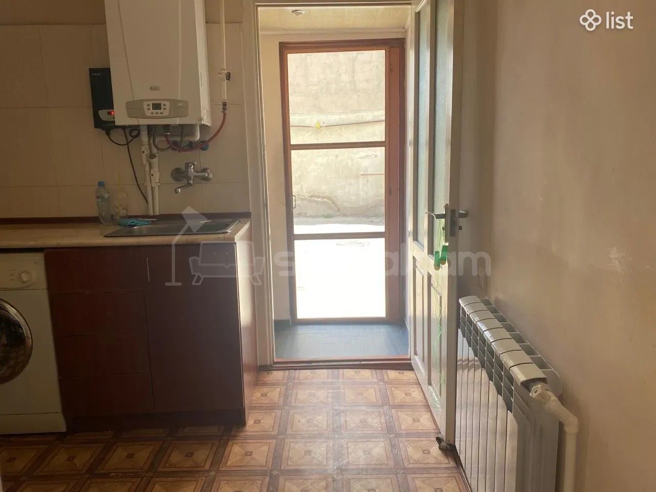 2 Սենյականոց Բնակարան Քարե Շենքում, 52քմ, 1/1 հարկ, Նորմալ Վիճակում, Կահավորված