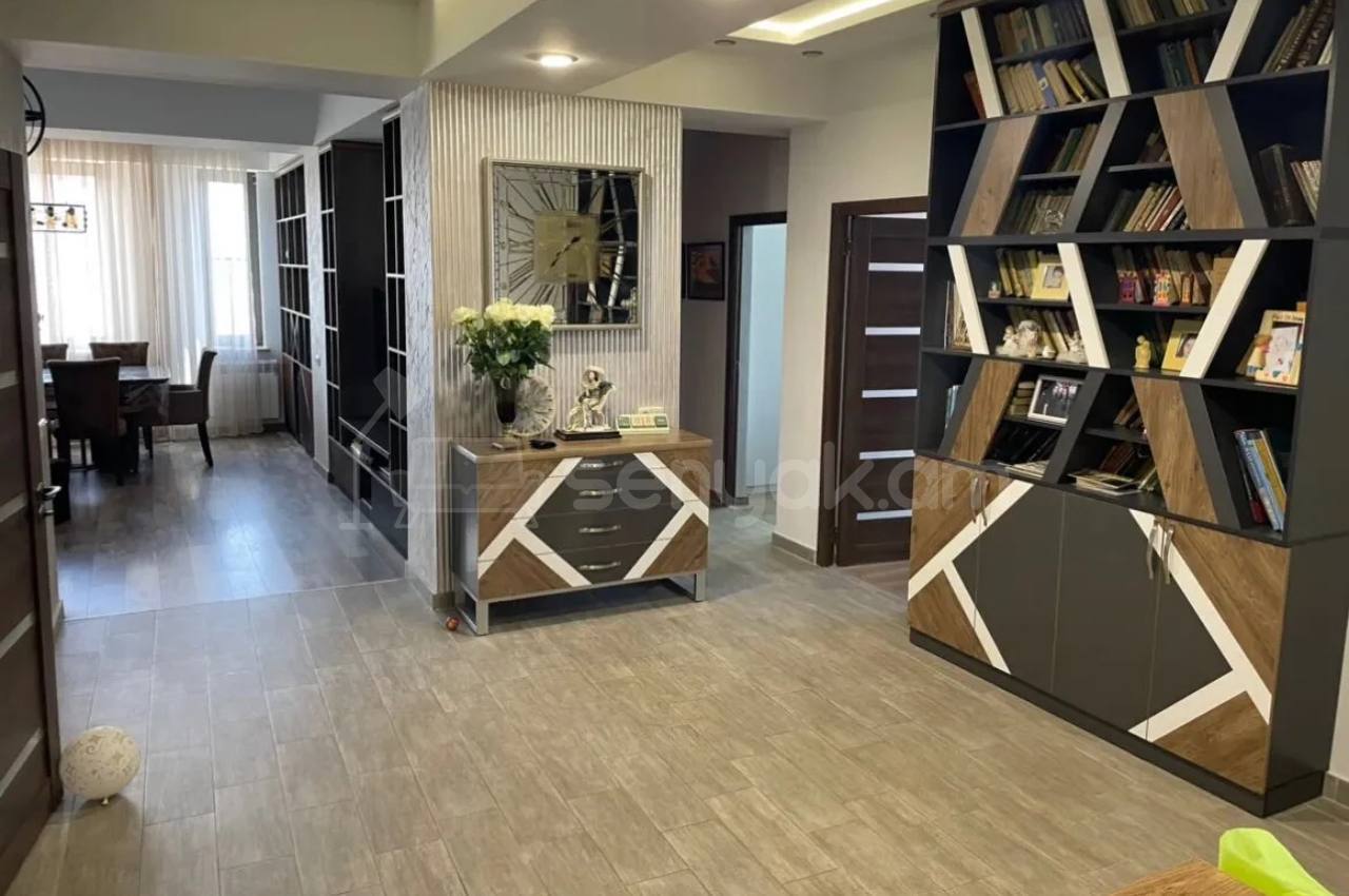 5 Սենյականոց Բնակարան Նորակառույցում, 153քմ, 12/14 հարկ, Դիզայներական Վերանորոգված, Կահավորված, Արևկող