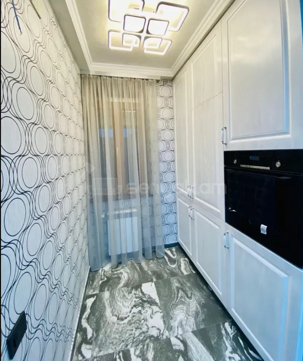 3 Սենյականոց Բնակարան, 88քմ, 4/12 հարկ, Կապիտալ Վերանորոգված