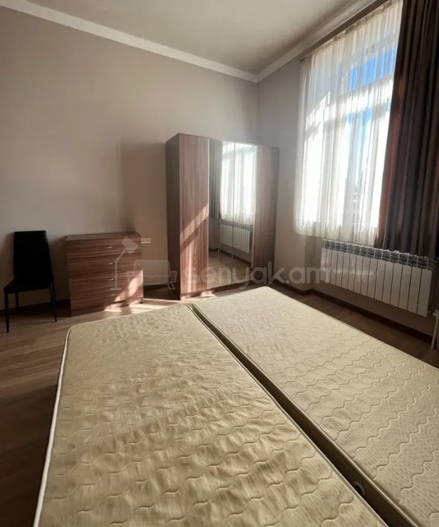 3 Սենյականոց Բնակարան Նորակառույցում, 75քմ, 2/16 հարկ, Կապիտալ Վերանորոգված