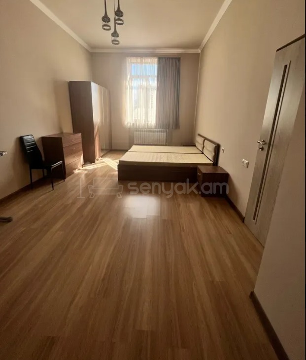 3 Սենյականոց Բնակարան Նորակառույցում, 75քմ, 2/16 հարկ, Կապիտալ Վերանորոգված