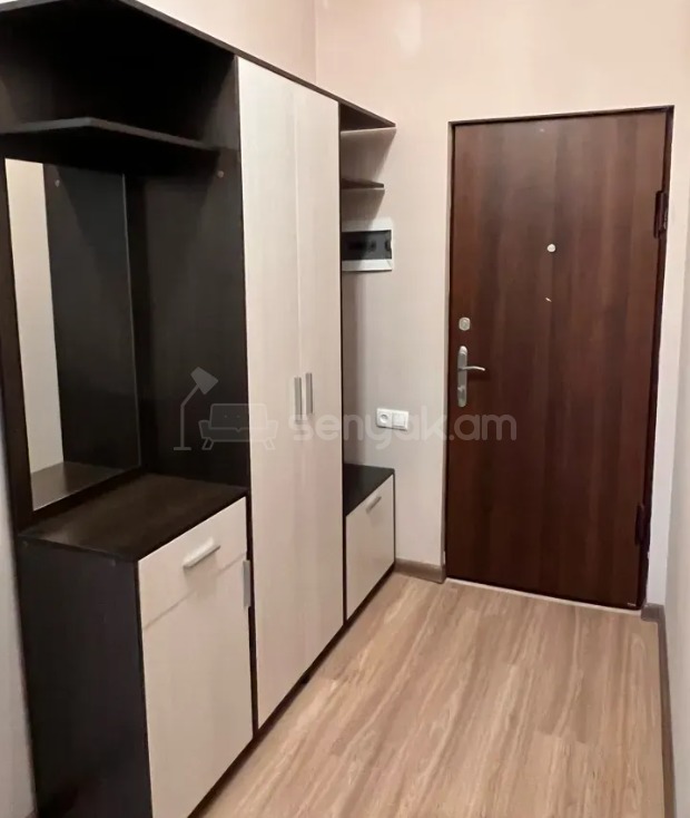 3 Սենյականոց Բնակարան Նորակառույցում, 75քմ, 2/16 հարկ, Կապիտալ Վերանորոգված