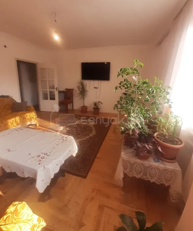 4 Սենյականոց Բնակարան, 82քմ, 2/9 հարկ, Կապիտալ Վերանորոգված