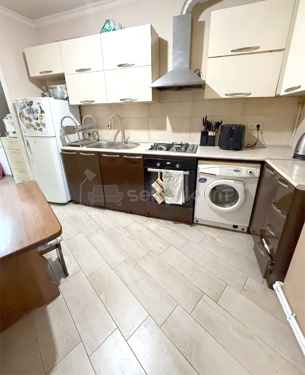 1 Սենյականոց Բնակարան, 39քմ, 3/12 հարկ, Դիզայներական Վերանորոգված