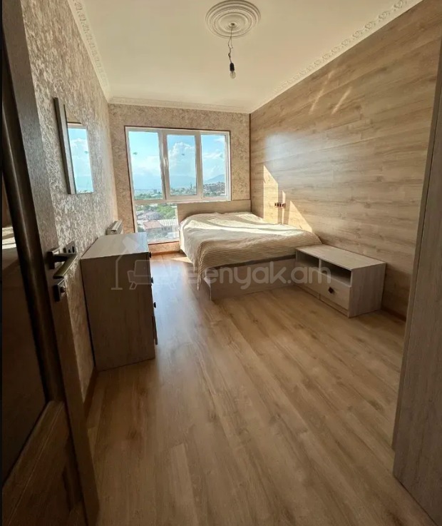 3 Սենյականոց Բնակարան, 73քմ, 9/9 հարկ, Դիզայներական Վերանորոգված