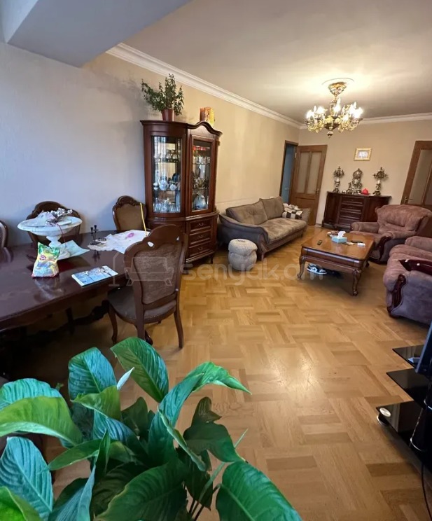 3 Սենյականոց Բնակարան, 80քմ, 7/11 հարկ, Կապիտալ Վերանորոգված