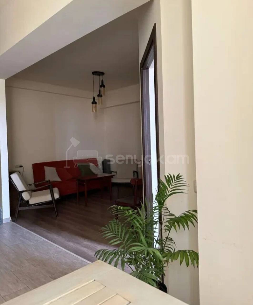 2 Սենյականոց Բնակարան, 43քմ, 7/9 հարկ, Կապիտալ Վերանորոգված, Կահավորված, Արևկող