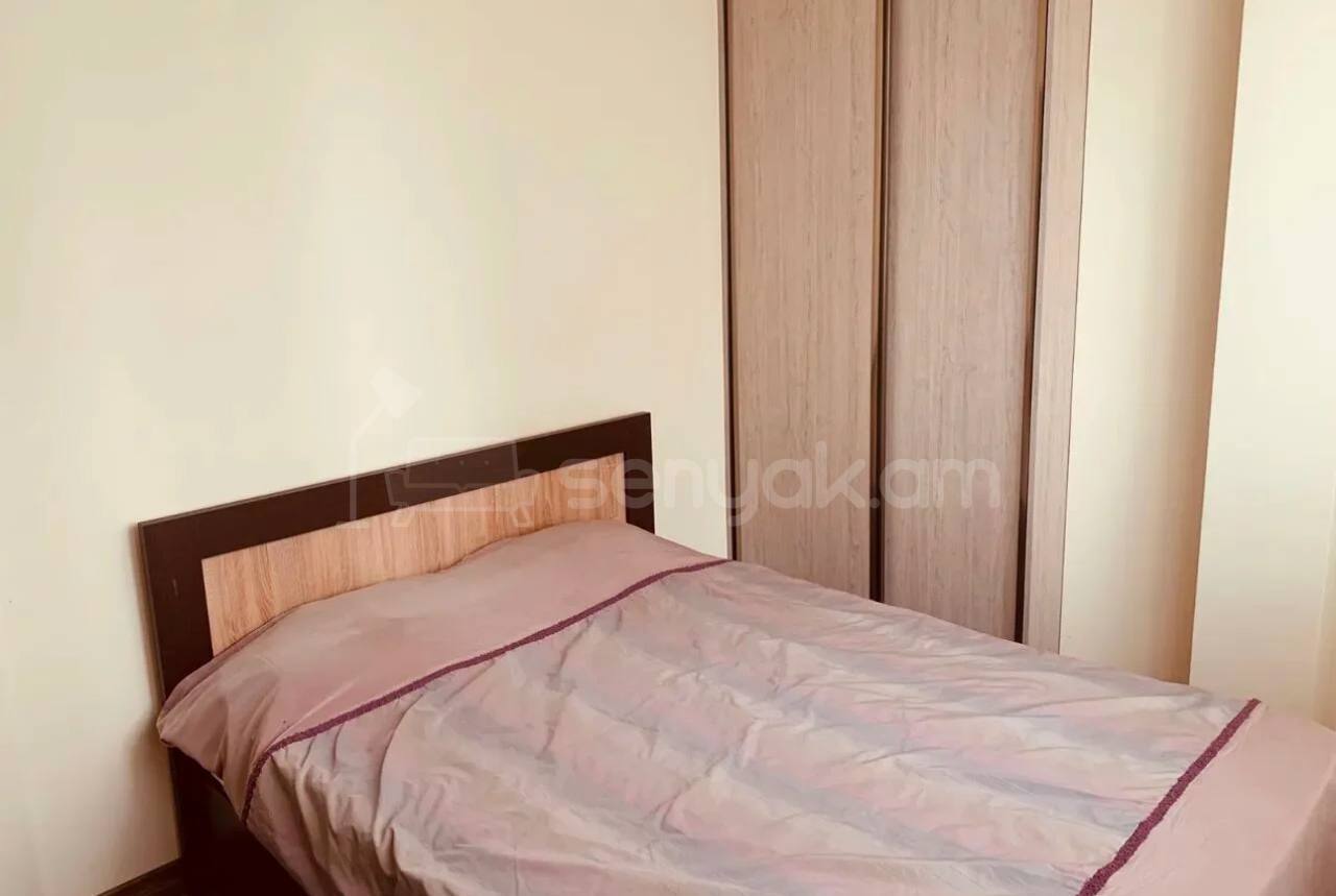 2 Սենյականոց Բնակարան, 43քմ, 7/9 հարկ, Կապիտալ Վերանորոգված, Կահավորված, Արևկող