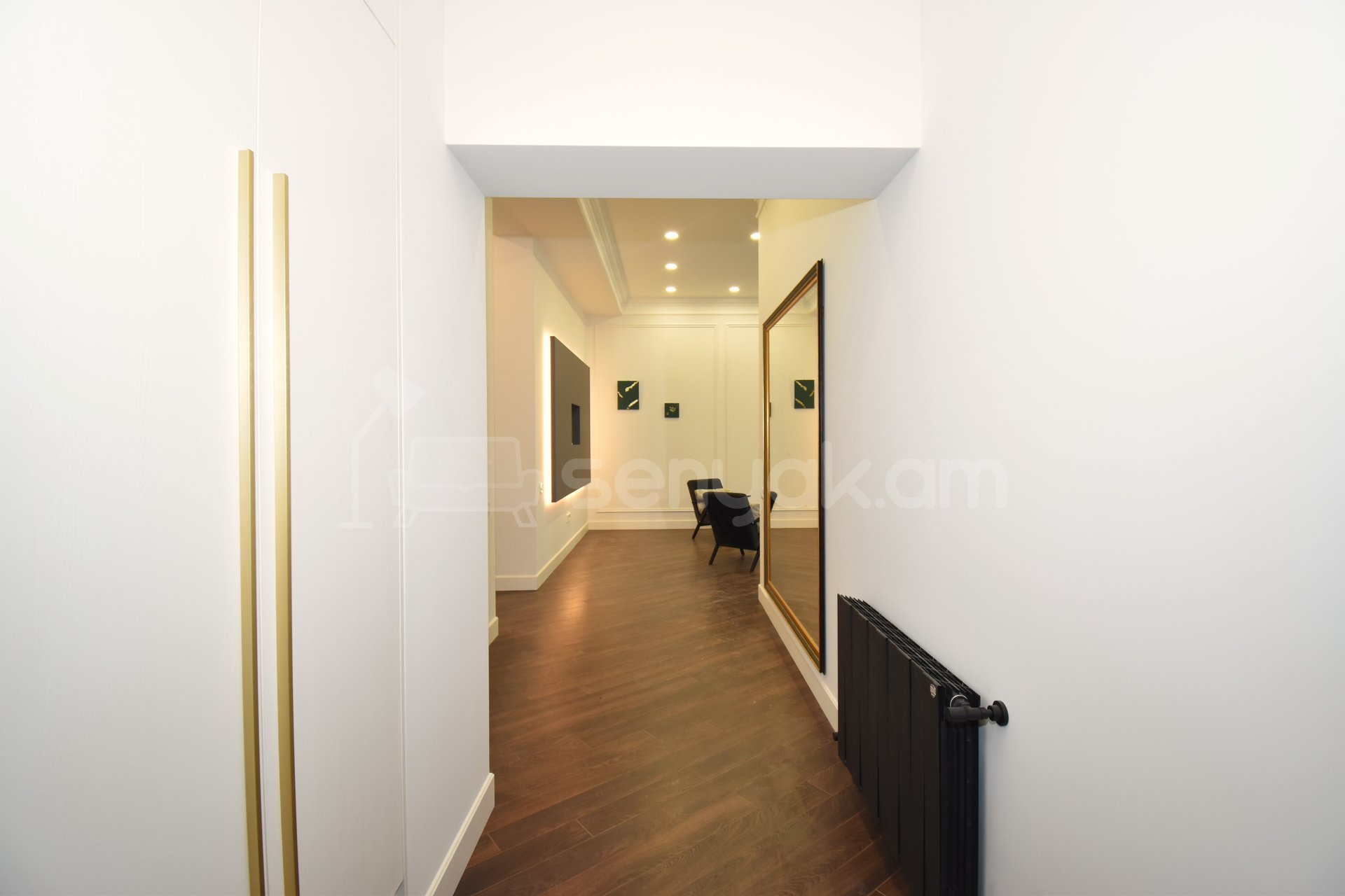 Քնելու Տեղ 15/18 հարկ