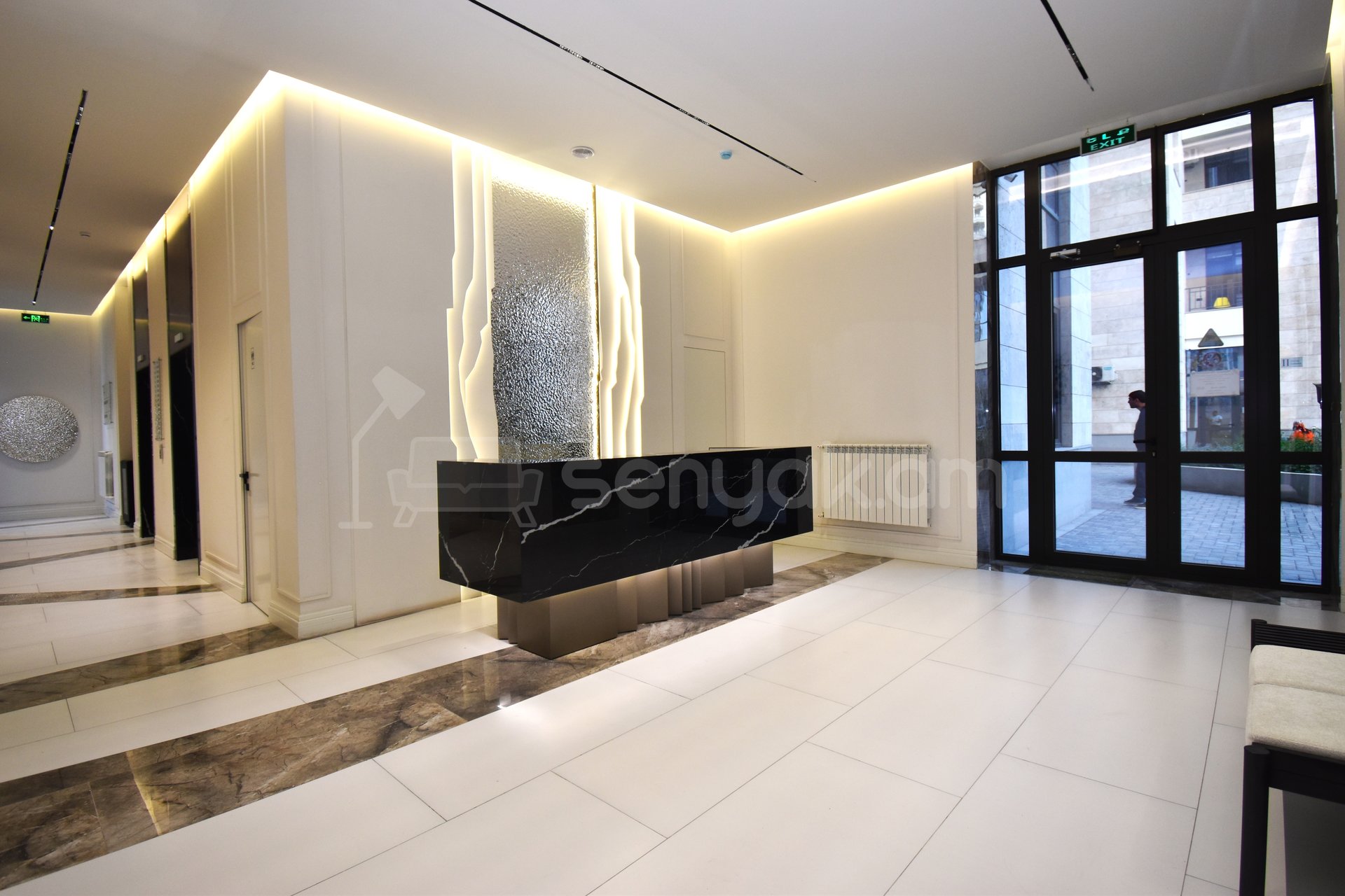 Քնելու Տեղ 15/18 հարկ