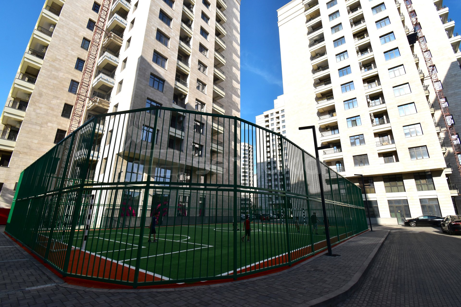 Քնելու Տեղ 15/18 հարկ