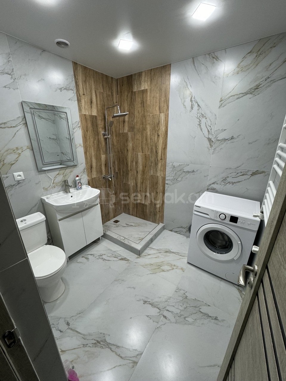 2 Սենյականոց Բնակարան, 50քմ, 5/5 հարկ, Դիզայներական Վերանորոգված