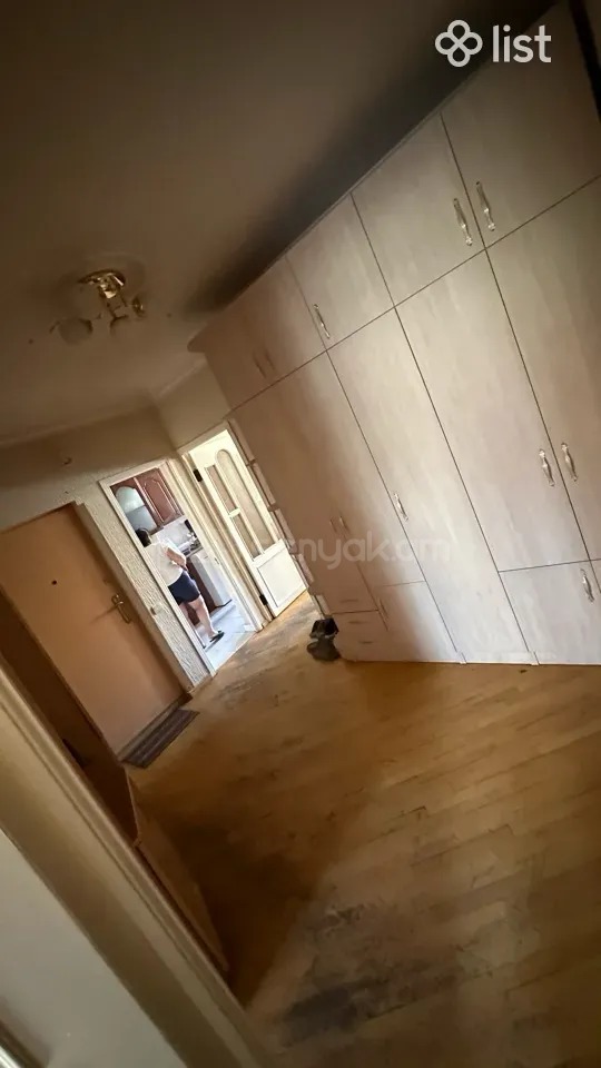 3 Սենյականոց Բնակարան, 78քմ, 5/9 հարկ, Նորմալ Վիճակում, Կահավորված, Արևկող