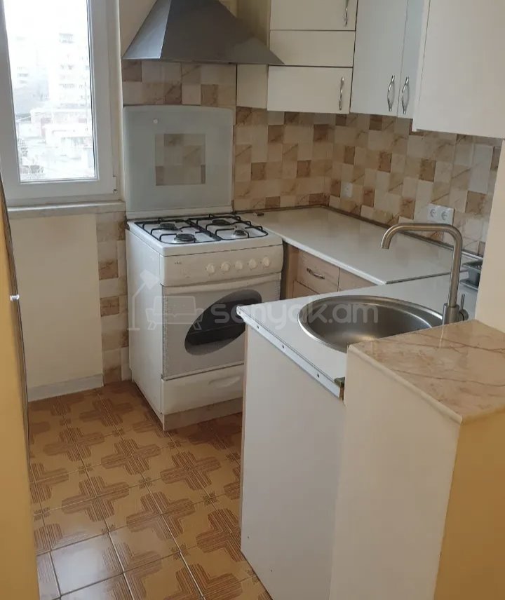 3 Սենյականոց Բնակարան, 64քմ, 3/9 հարկ, Կապիտալ Վերանորոգված, Կահավորված, Արևկող