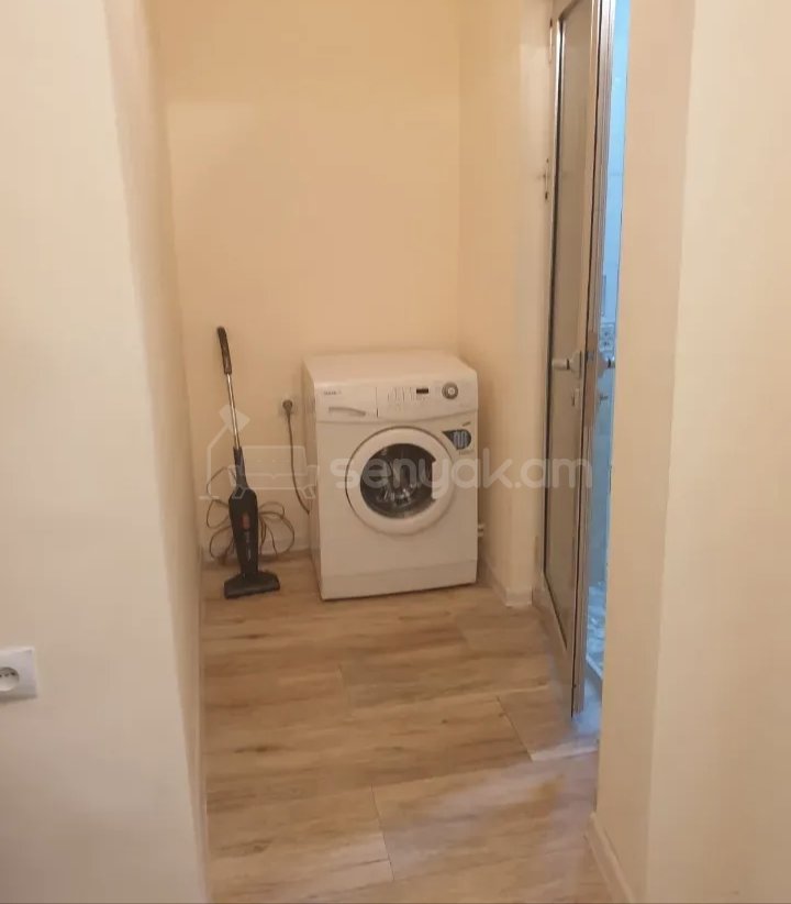 3 Սենյականոց Բնակարան, 64քմ, 3/9 հարկ, Կապիտալ Վերանորոգված, Կահավորված, Արևկող