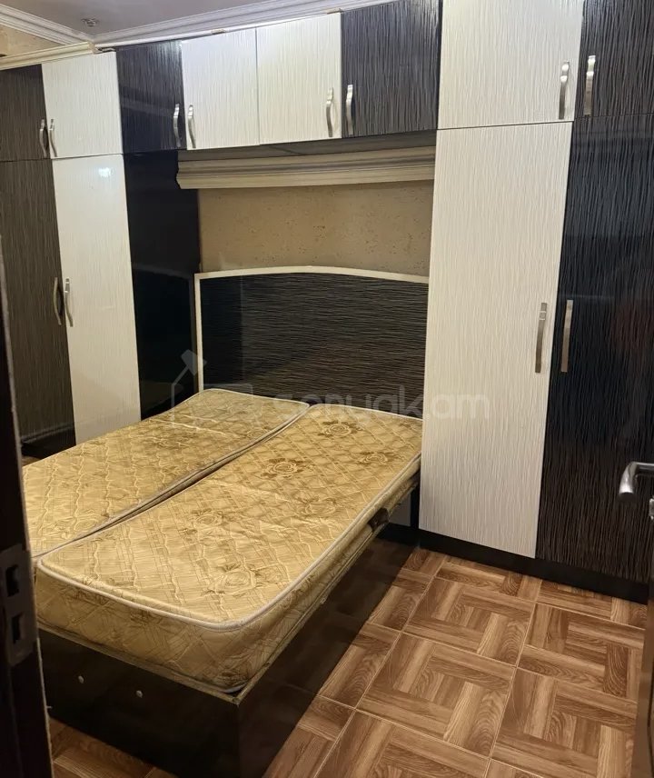 3 Սենյականոց Բնակարան, 78քմ, 1/14 հարկ, Նորմալ Վիճակում, Կահավորված, Արևկող