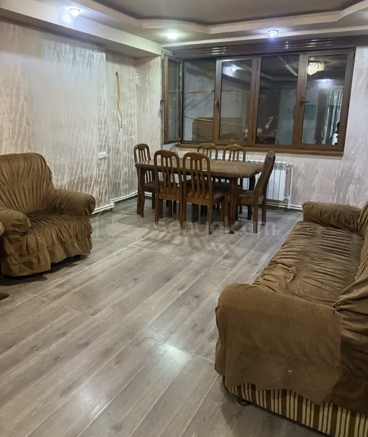 3 Սենյականոց Բնակարան, 78քմ, 1/14 հարկ, Նորմալ Վիճակում, Կահավորված, Արևկող