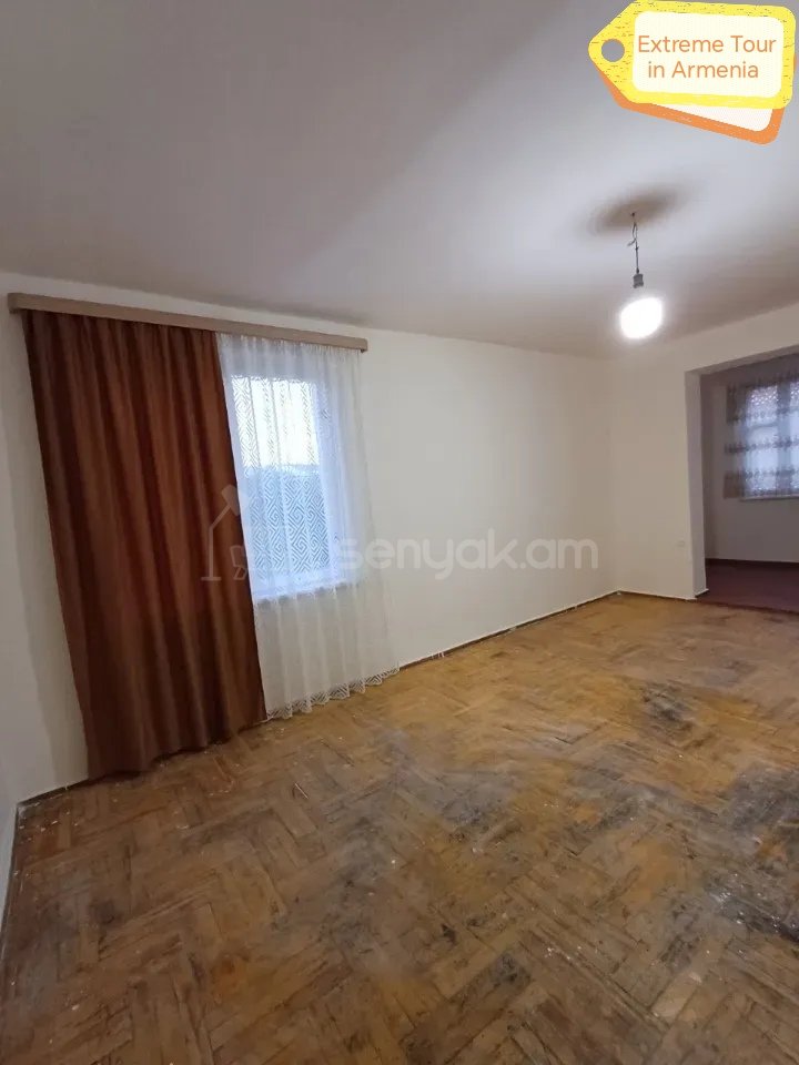 2 Սենյականոց Բնակարան, 54քմ, 5/9 հարկ, Նորմալ Վիճակում, Մասամբ Կահավորված, Արևկող
