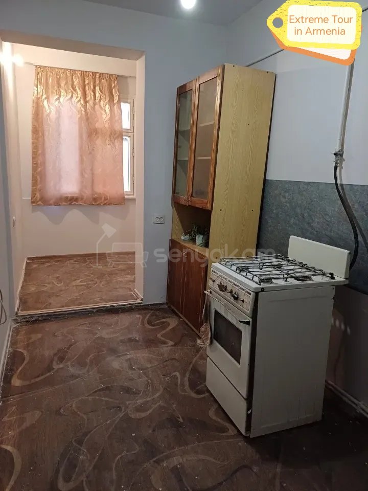 2 Սենյականոց Բնակարան, 54քմ, 5/9 հարկ, Նորմալ Վիճակում, Մասամբ Կահավորված, Արևկող