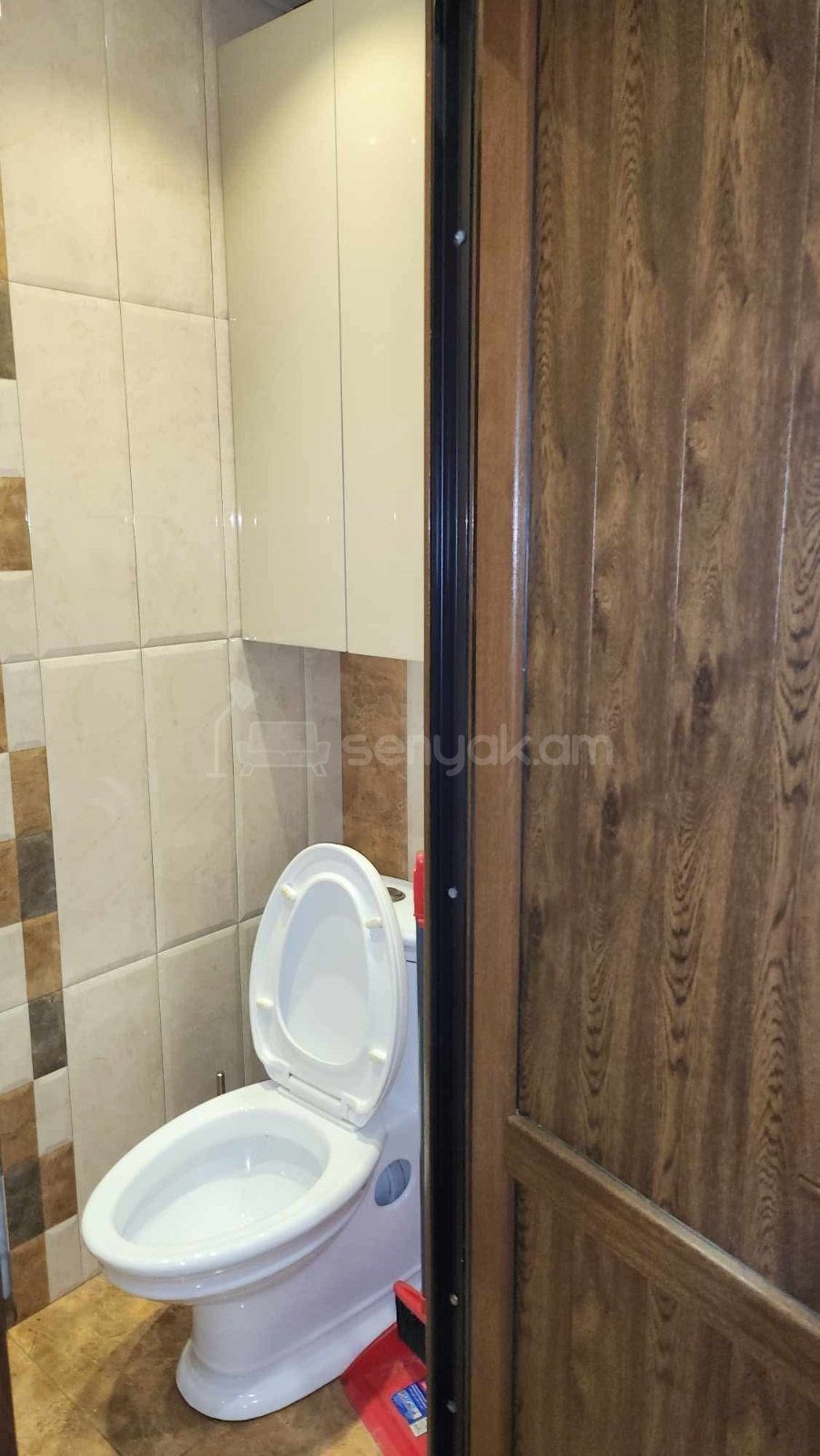 3 Սենյականոց Բնակարան, 80քմ, 6/9 հարկ, Կապիտալ Վերանորոգված, Կահավորված, Արևկող