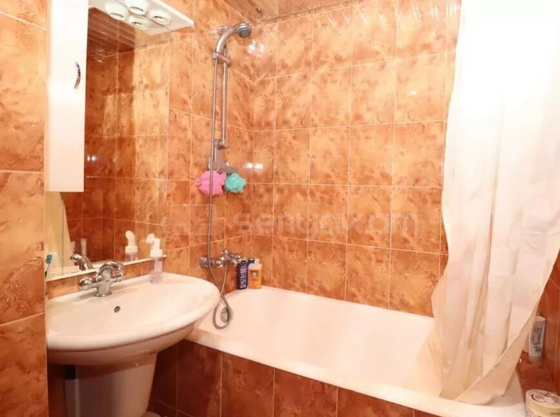 3 Սենյականոց Բնակարան, 100քմ, 3/9 հարկ, Կապիտալ Վերանորոգված, Կահավորված