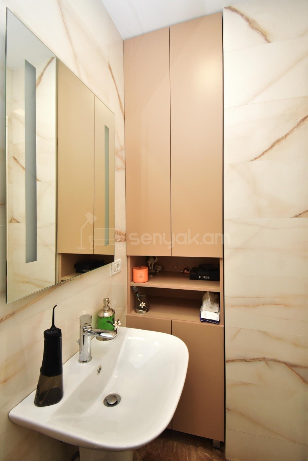 3 Սենյականոց Բնակարան Նորակառույցում, 72քմ, 3/8 հարկ, Կապիտալ Վերանորոգված, Կահավորված