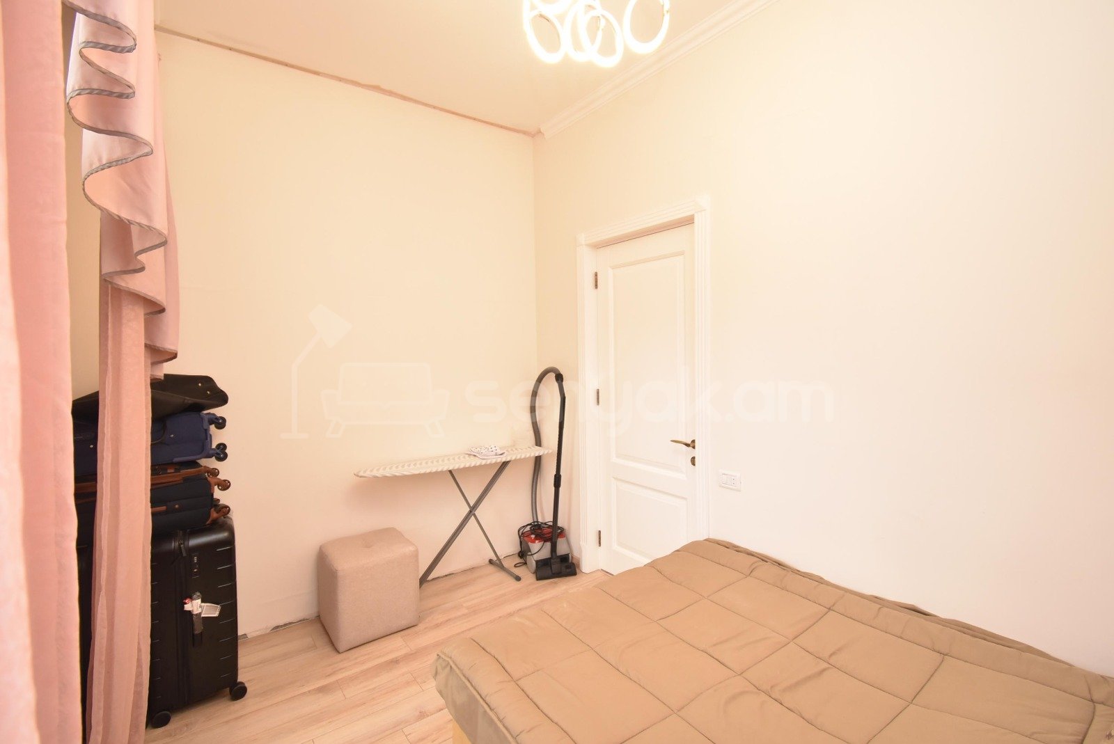 3 Սենյականոց Բնակարան Նորակառույցում, 72քմ, 3/8 հարկ, Կապիտալ Վերանորոգված, Կահավորված