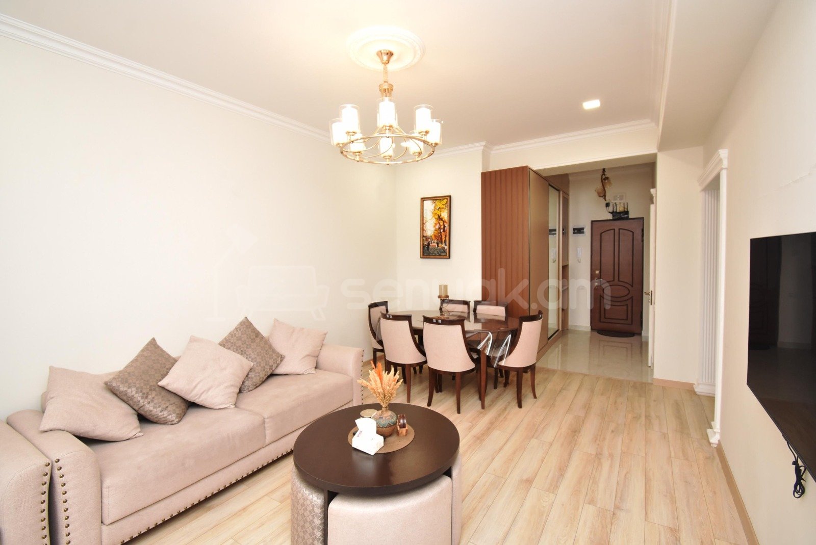 3 Սենյականոց Բնակարան Նորակառույցում, 72քմ, 3/8 հարկ, Կապիտալ Վերանորոգված, Կահավորված