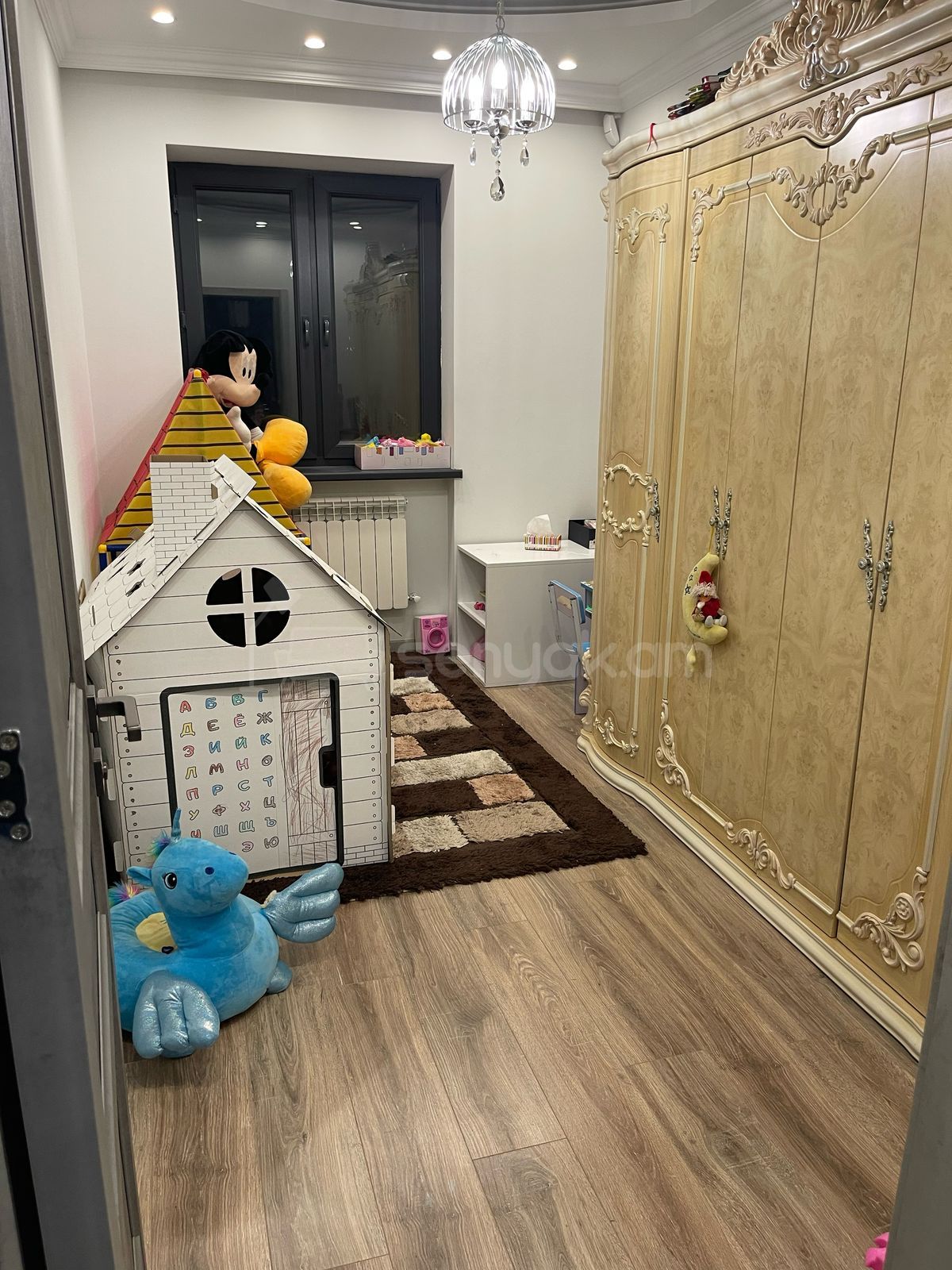 4 Սենյականոց Սեփական Տուն, 120քմ, Դիզայներական Վերանորոգված, Կահավորված, Ավտոտնակով