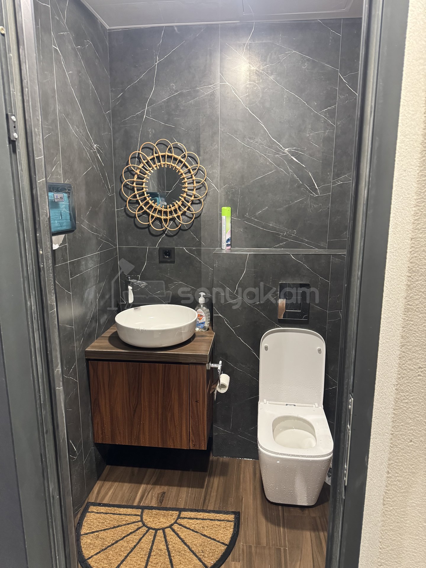 1 Սենյականոց Բնակարան, 120քմ, 1/1 հարկ, Կապիտալ Վերանորոգված