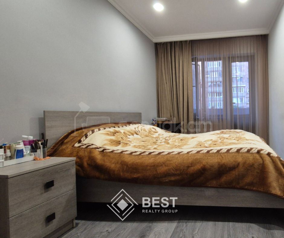 4 Սենյականոց Բնակարան, 76քմ, 4/9 հարկ, Կապիտալ Վերանորոգված