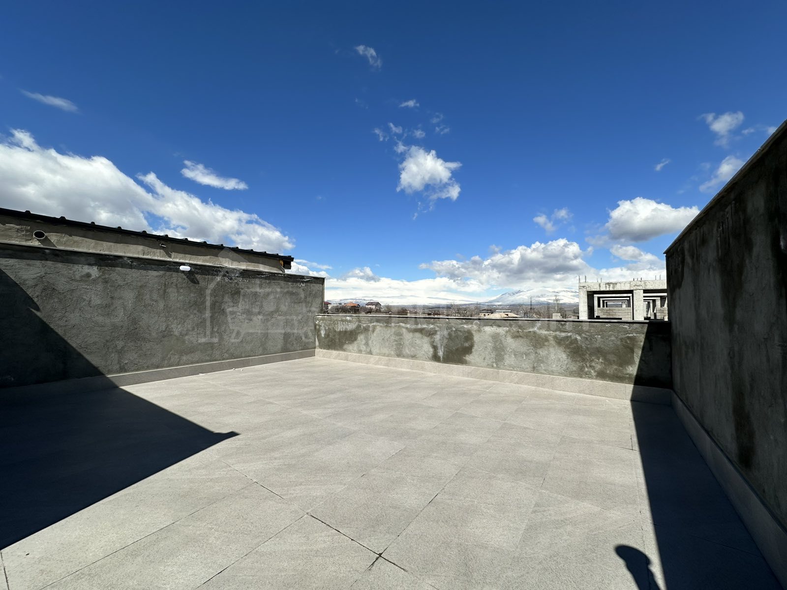 4 Սենյականոց Սեփական Տուն, 120քմ, Կապիտալ Վերանորոգված