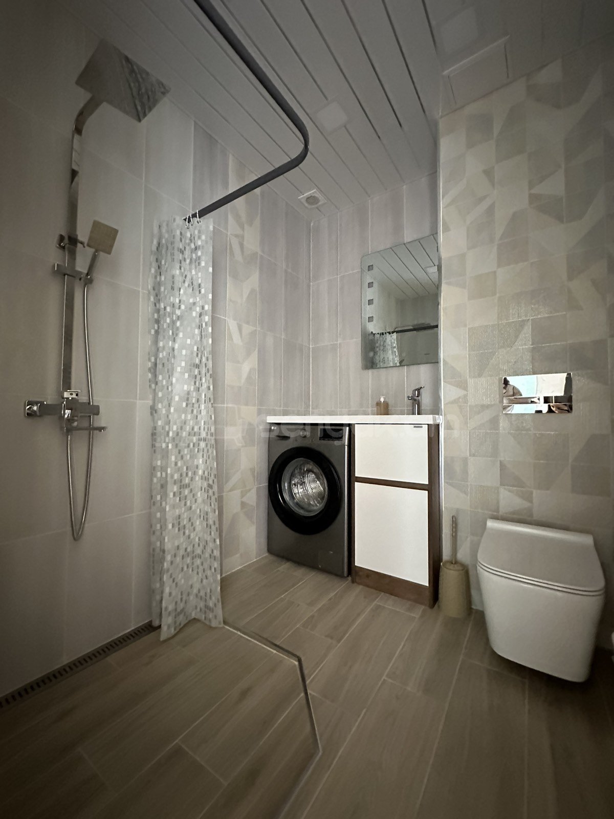 4 Սենյականոց Սեփական Տուն, 120քմ, Կապիտալ Վերանորոգված