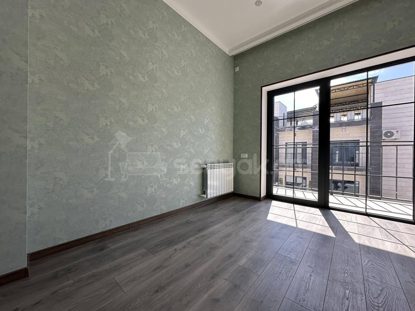 4 Սենյականոց Սեփական Տուն, 120քմ, Կապիտալ Վերանորոգված